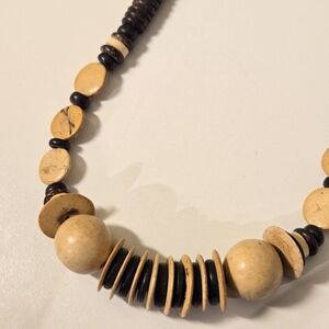 Tribal chunky wooden Bead Necklace carved coconut Vintage 80s Handmade Tribal